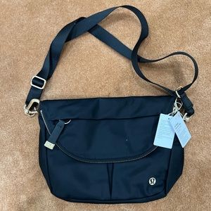 NWT Lululemon•festival bag pigment wind Barry rumble 5L